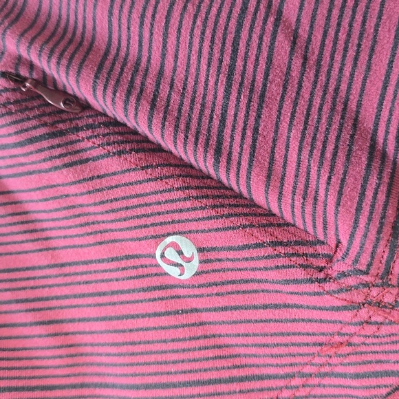 Lululemon Kanto Catch Me Long Sleeve Stripe Wine Berry Black Top| Women's Size 6 - Picture 8 of 12